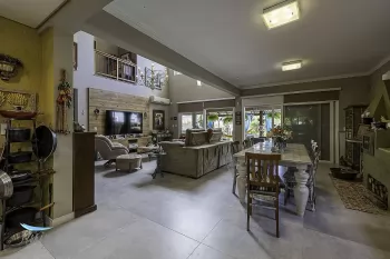 Casa 352m² alto padrão em Ingleses - Florianópolis